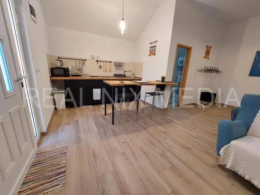 kuća prodaja zukve 195.43 m2 - slika 3
