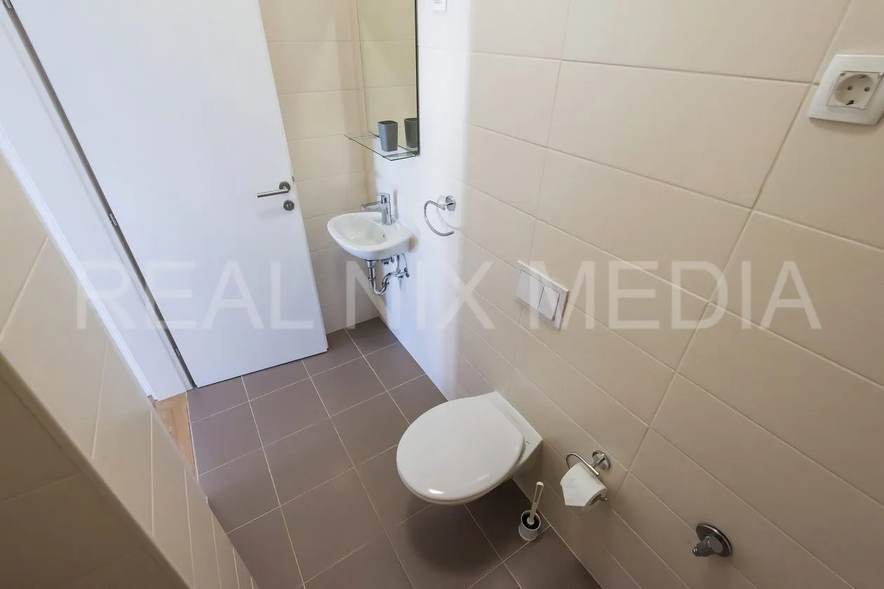 privlaka- apartman 76 m2, 2. kat! 3 sp.sobe! 90 m do mora! - slika 15
