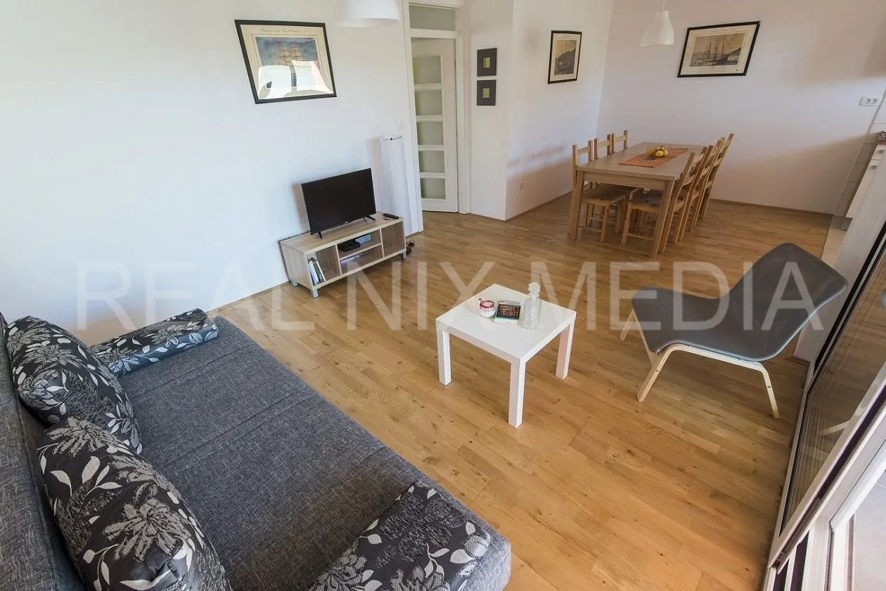 privlaka- apartman 71 m2, 1. kat! 90 m do mora! - slika 6