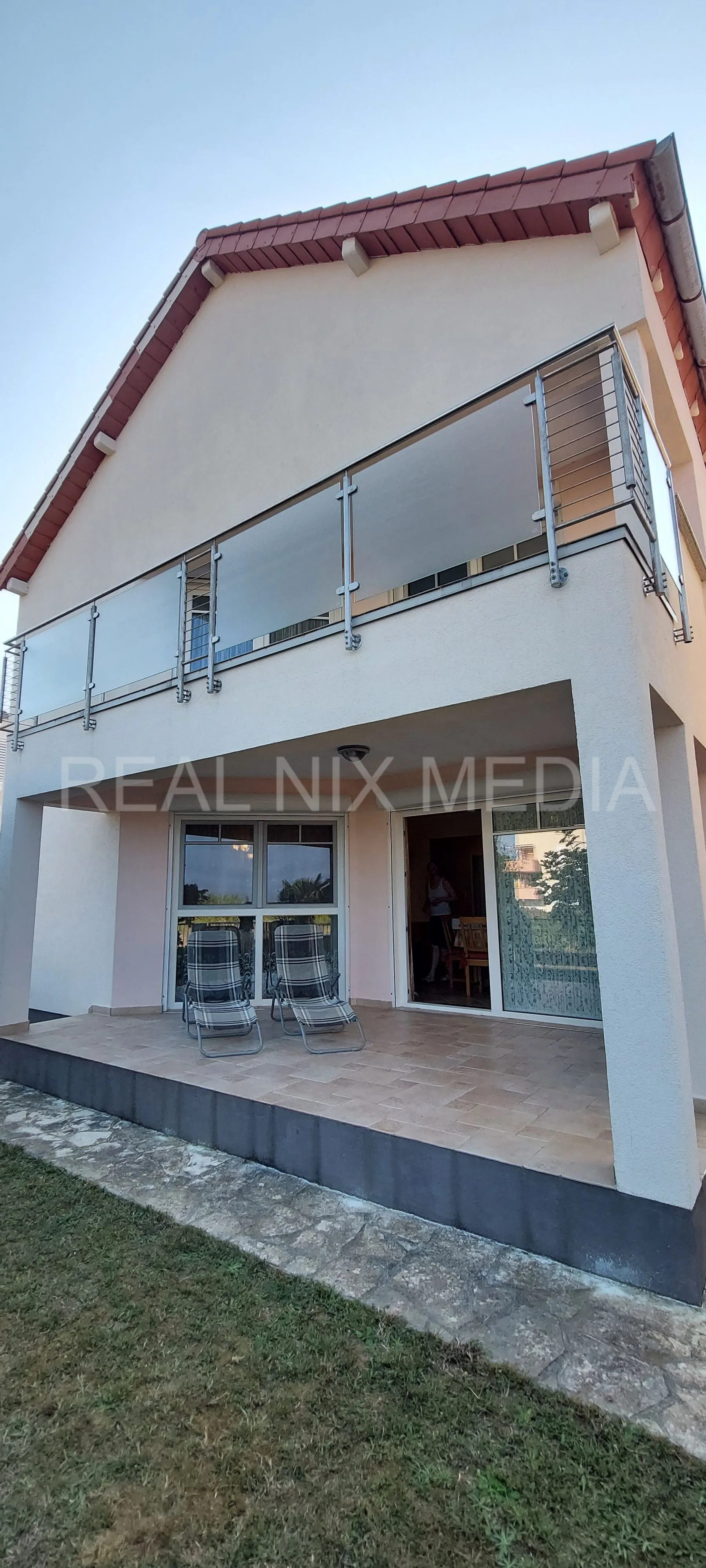 privlaka- 80 m do mora! 4 apartmana! - slika 20
