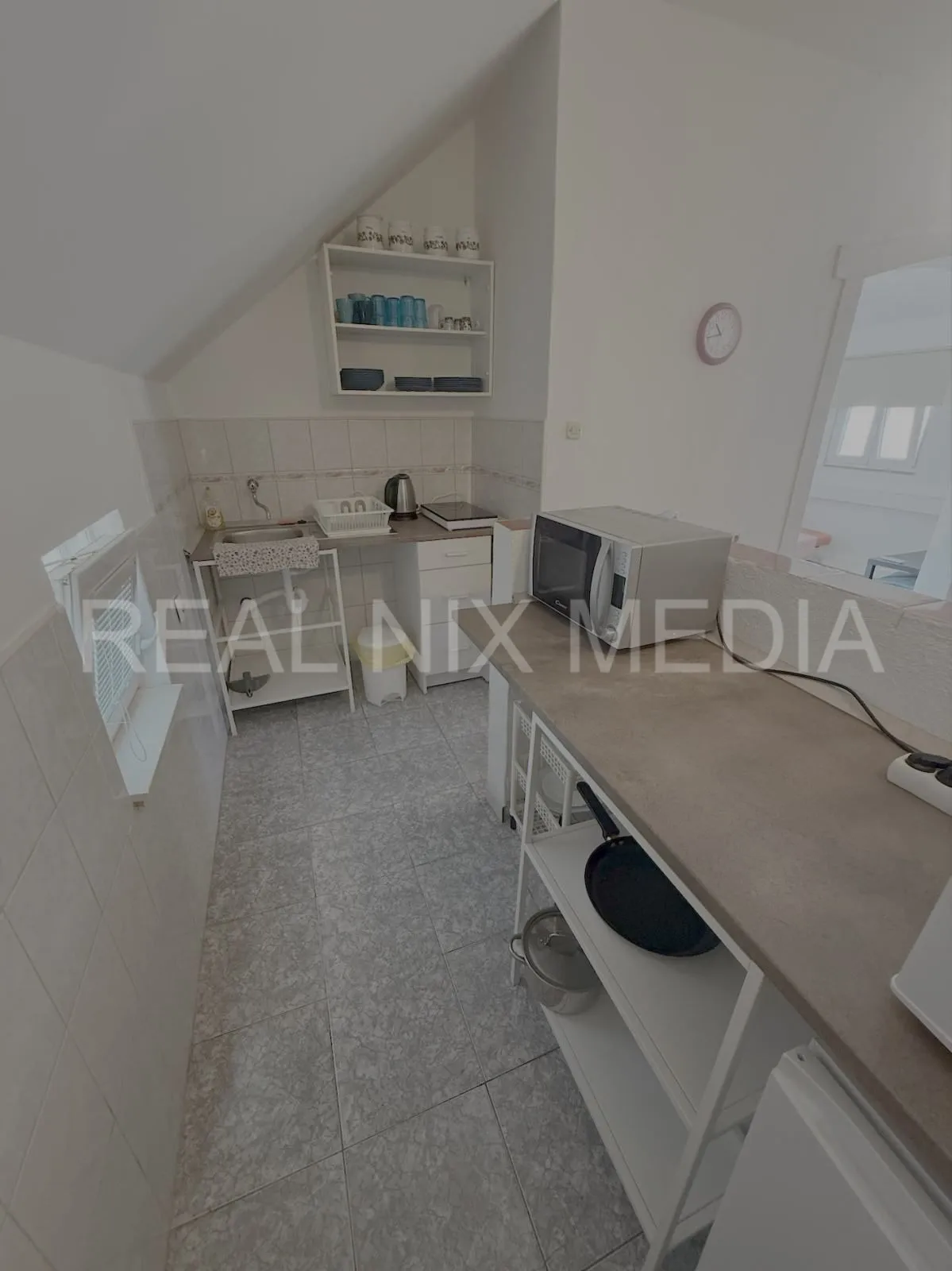 kuća prodaja zukve 195.43 m2 - slika 14