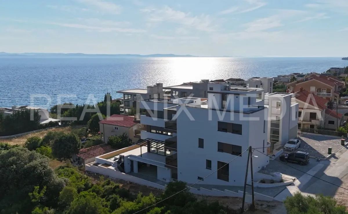 kožino-panoramski pogled na more!lift! 80 m do mora!cijela etaža! - slika 4