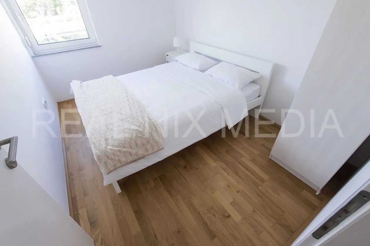 privlaka- apartman 76 m2, 2. kat! 3 sp.sobe! 90 m do mora! - slika 16