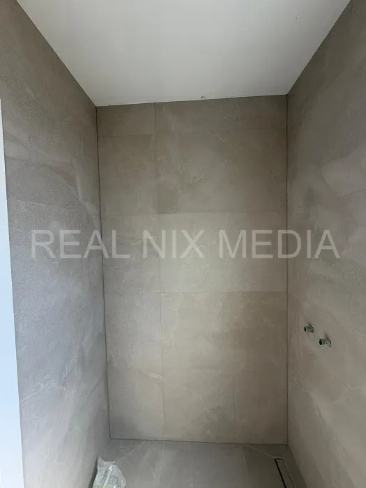 vrhunska novogradnja uz more. apartman - 3 sobe. pogled na more. - slika 10