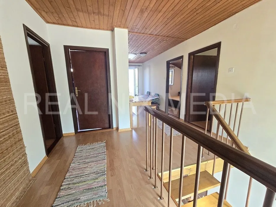 kuća prodaja vir 180 m2 - slika 11