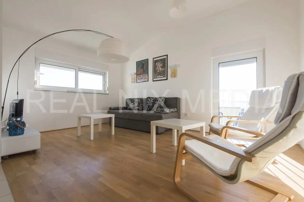 privlaka- apartman 76 m2, 2. kat! 3 sp.sobe! 90 m do mora! - slika 6
