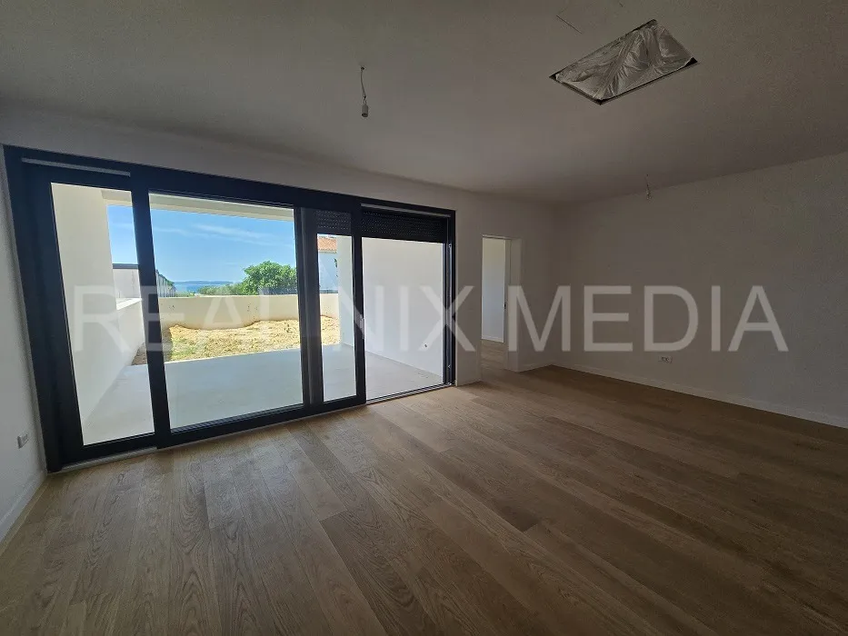 privlaka - novogradnja! luksuzan apartman sa 2 sp.sobe! 90 m do mora! - slika 3