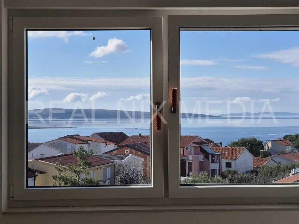 useljivo! pogled na more! - slika 12