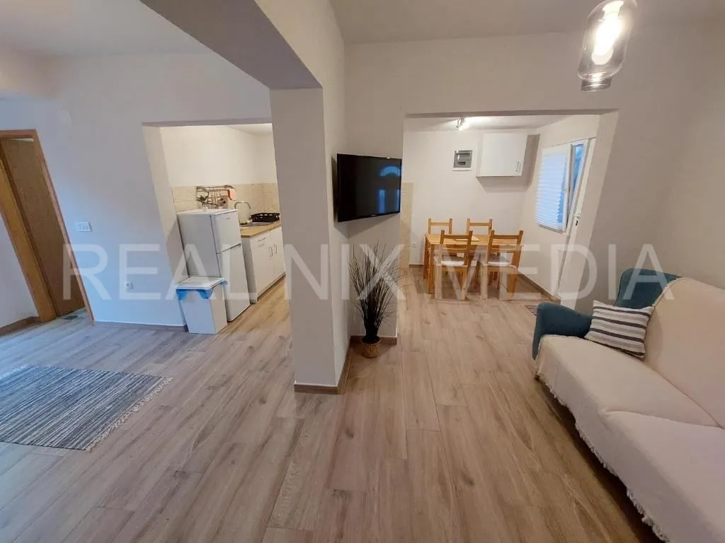 kuća prodaja zukve 195.43 m2 - slika 4