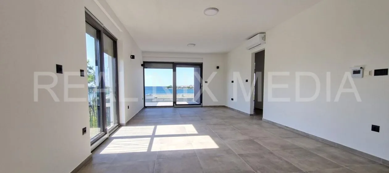privlaka-penthouse sa pogledom na more! useljivo! - slika 8