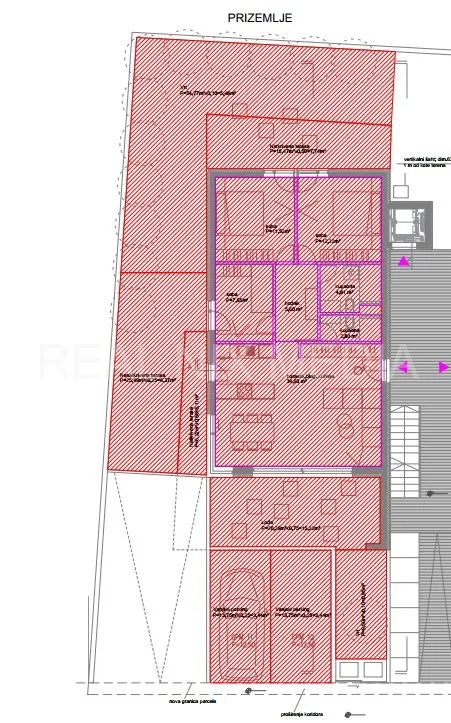 borik-trosobni stan sa vrtom! lift ! blizina plaže! - slika 6