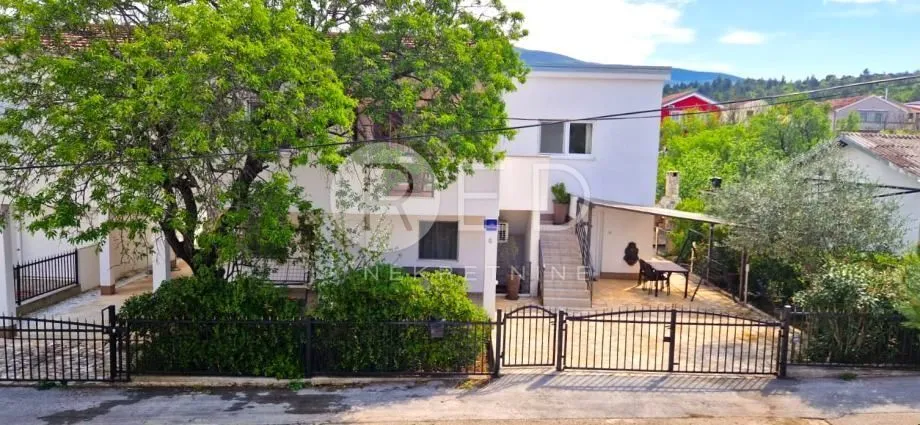 prekrasna kuća u gornjem karinu - slika 2