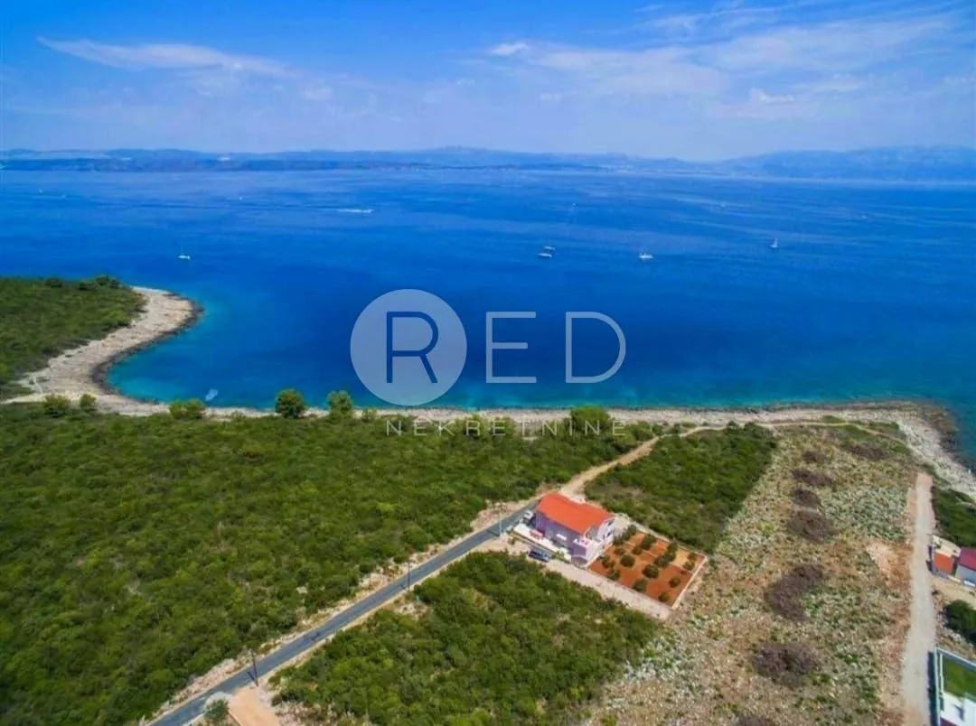 1.red do mora građevinsko zemljište nečujam šolta - slika 3