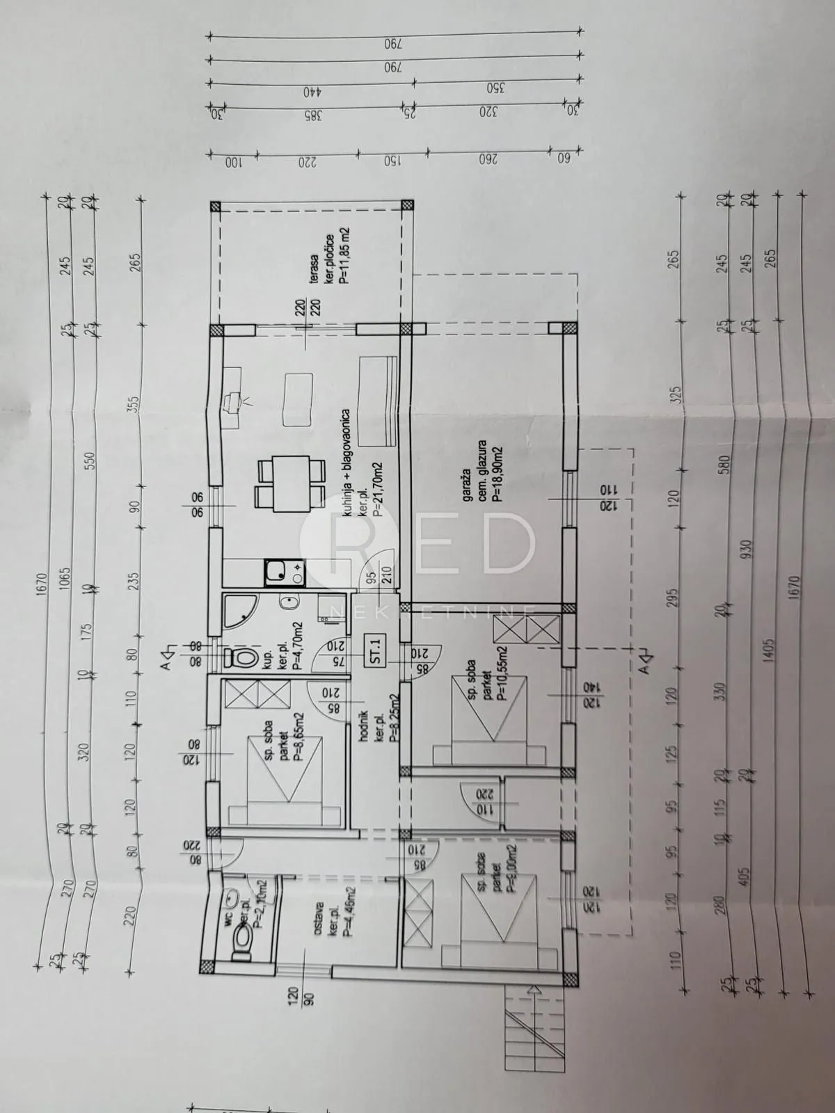 kuća s 4 četiri apartmana u pridragi kod zadra, 100 m od mora - slika 15