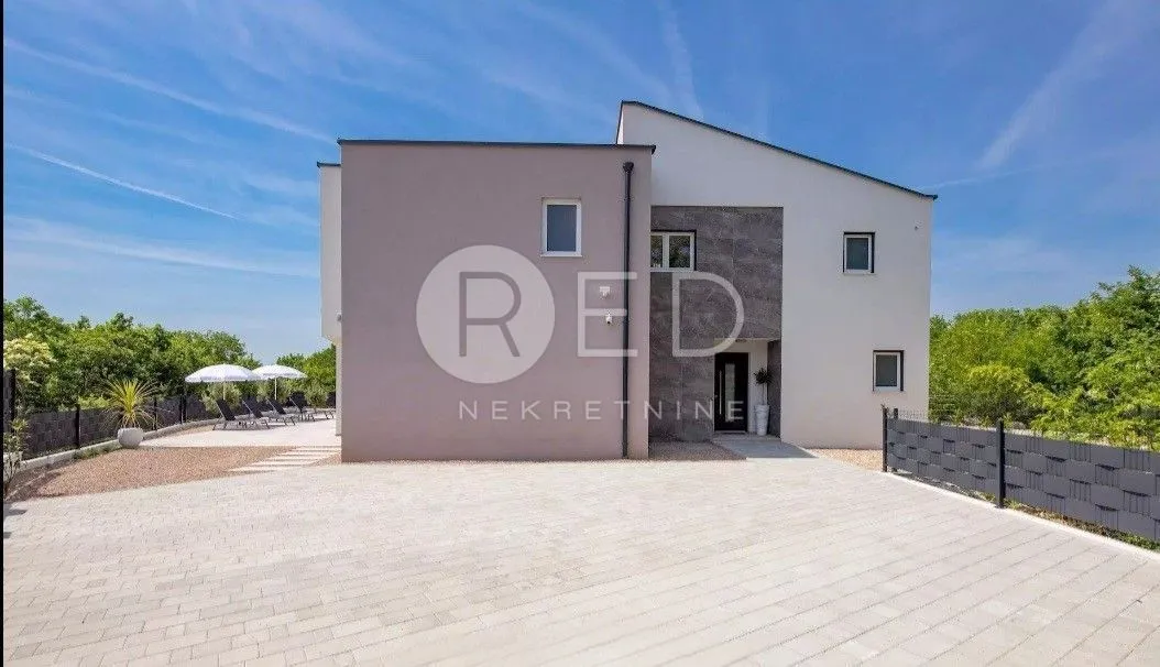 otok krk, okolica dobrinja - predivna kuća s bazenom, 175 m2 - slika 3