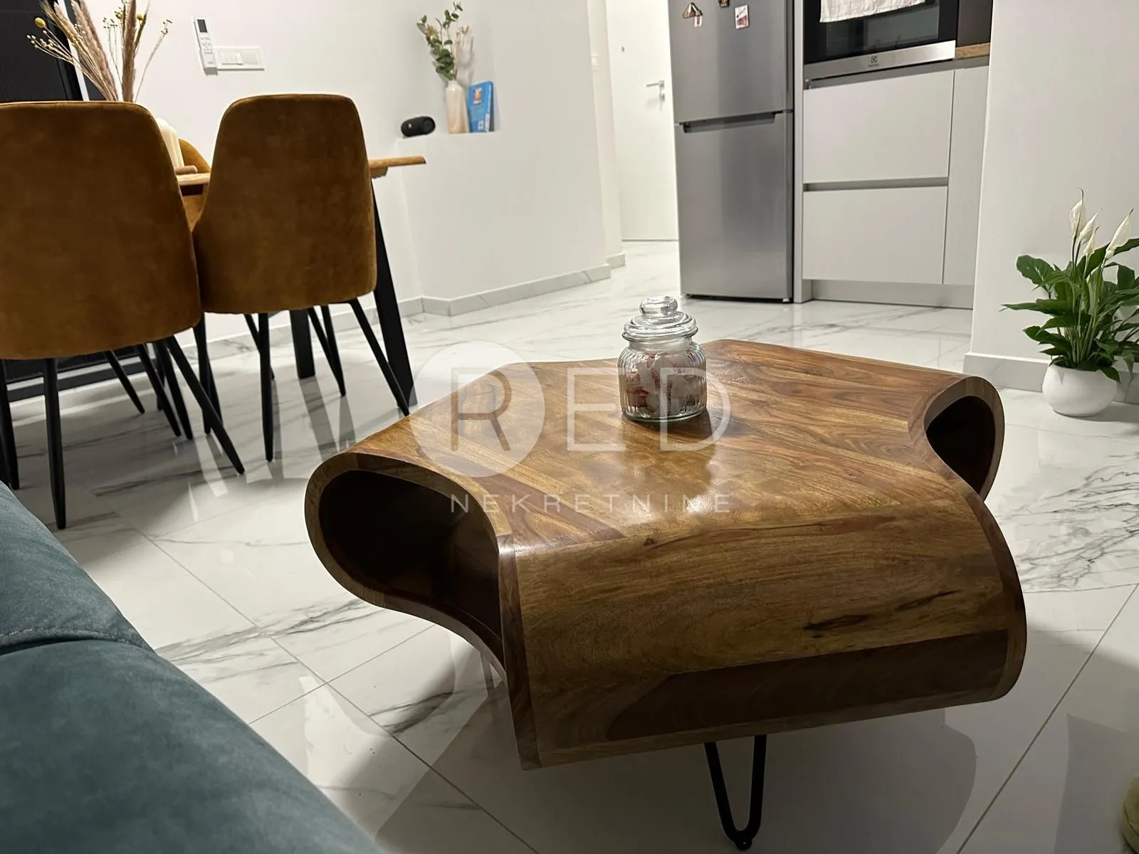 rudeš stan 45m2 s podzemnom garažom - slika 4