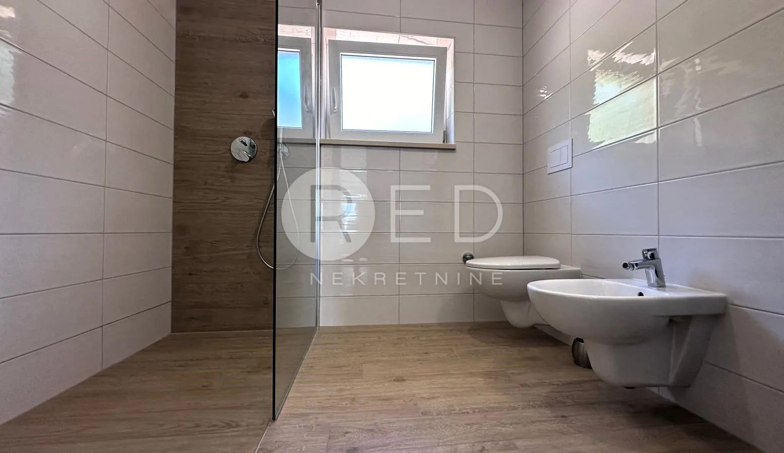 otok cres, cres - dvoetažni stan, 4s+2db, 193 m2 - slika 3