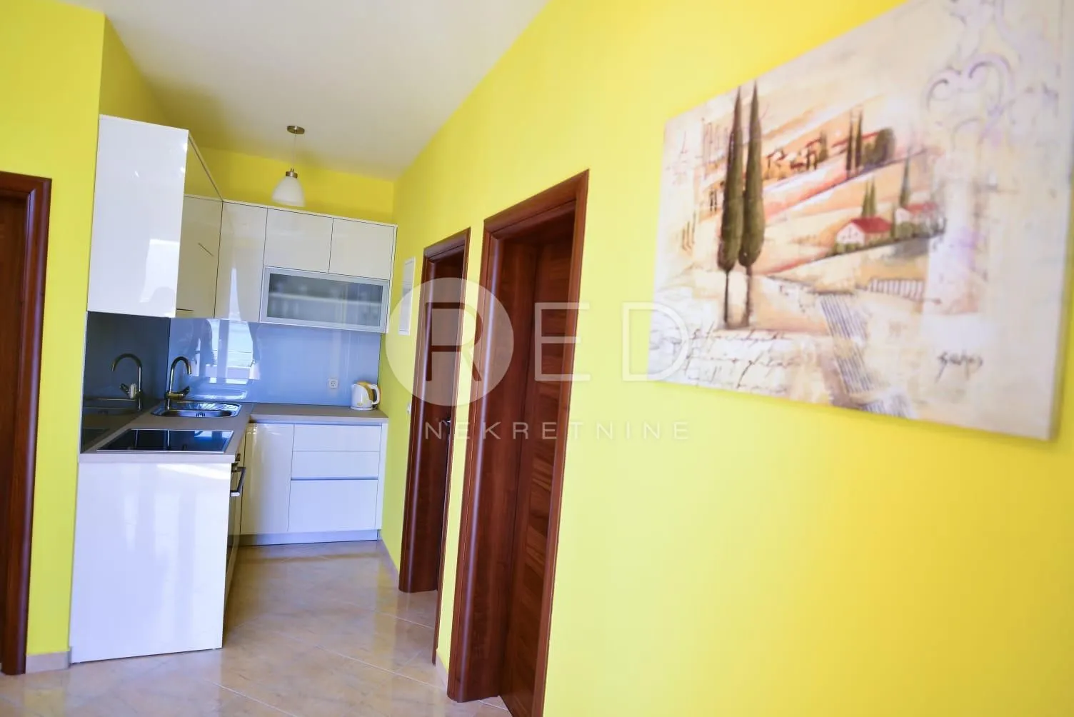 kuća s 4 četiri apartmana u pridragi kod zadra, 100 m od mora - slika 8