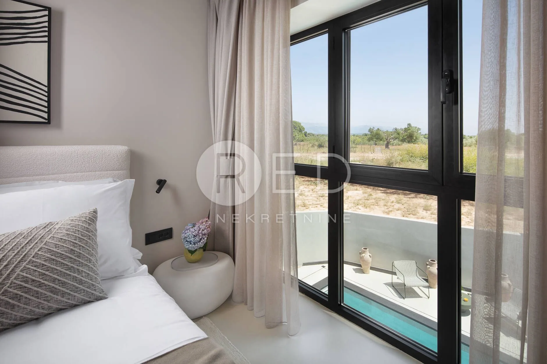 vila s bazenom na mirnoj lokaciji - visočane, zadar - slika 14