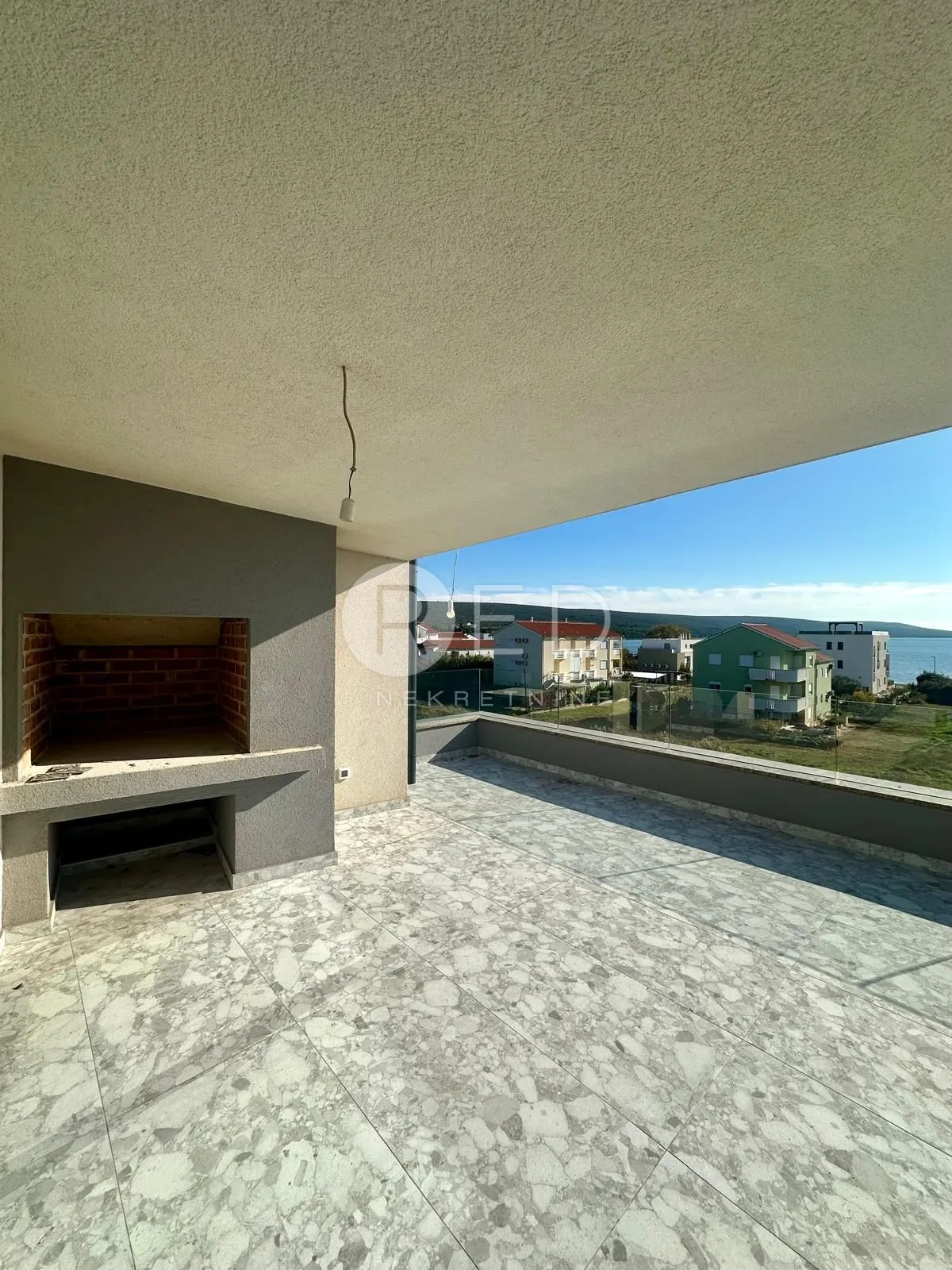 ekskluzivna vila na odličnoj lokaciji, 80 m od mora - sukošan - slika 32