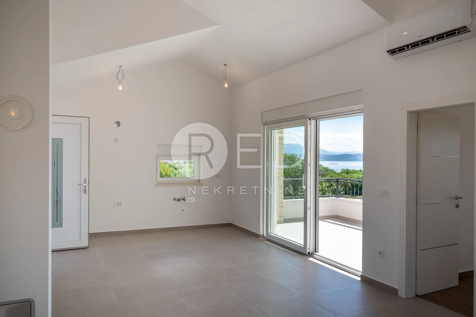 atraktivan stan s2 98.0 m2 u posedarju s pogledom na more i velebit - useljivo odmah! - slika 13