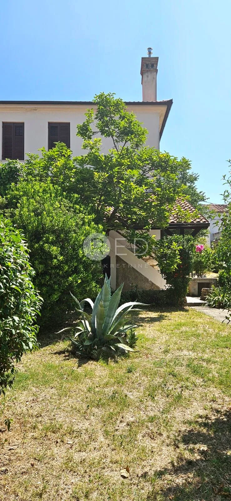 kuća u malinskoj - slika 8