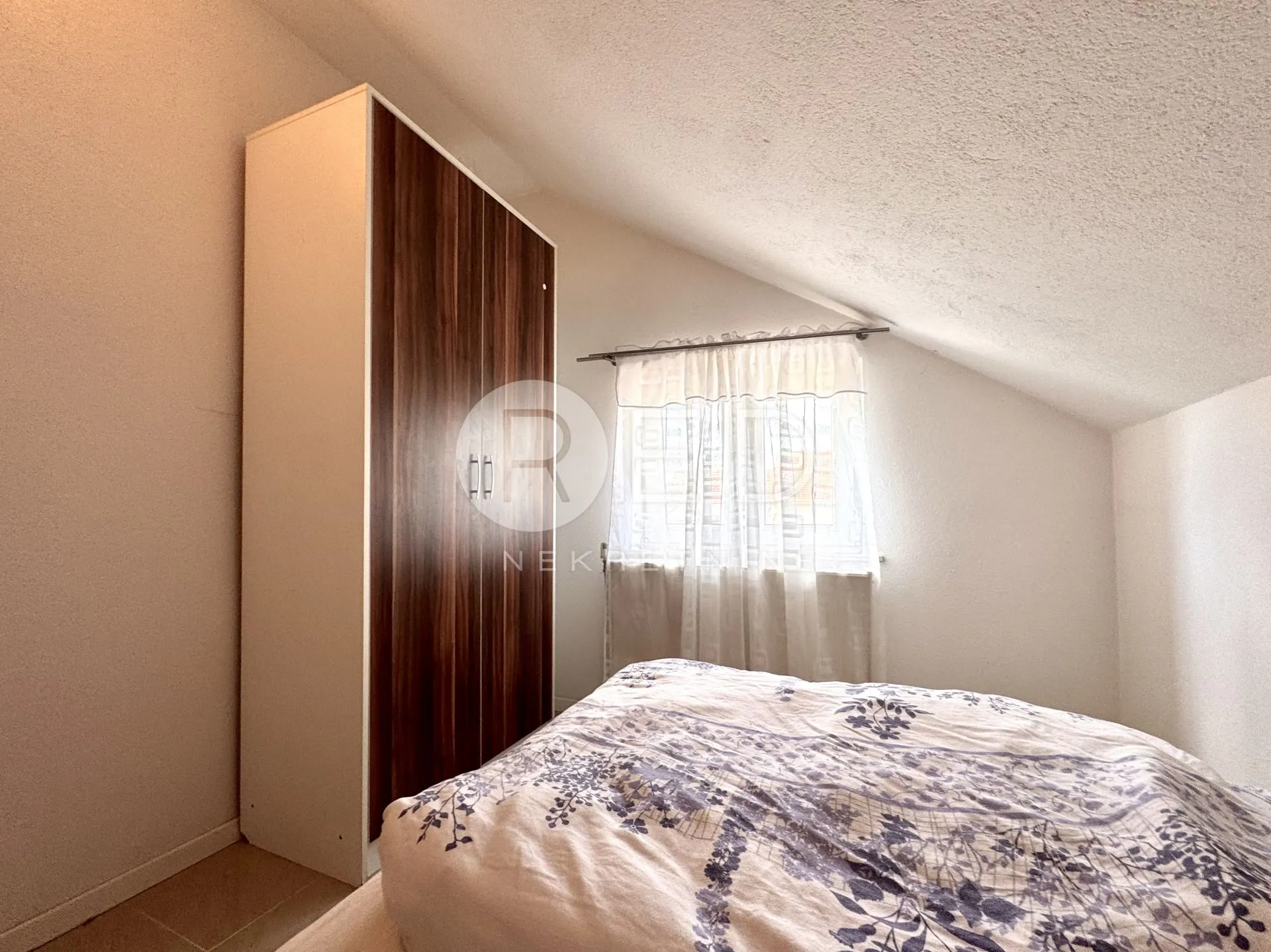 dubrava super prilika! stan 35m2 2.kat - slika 9
