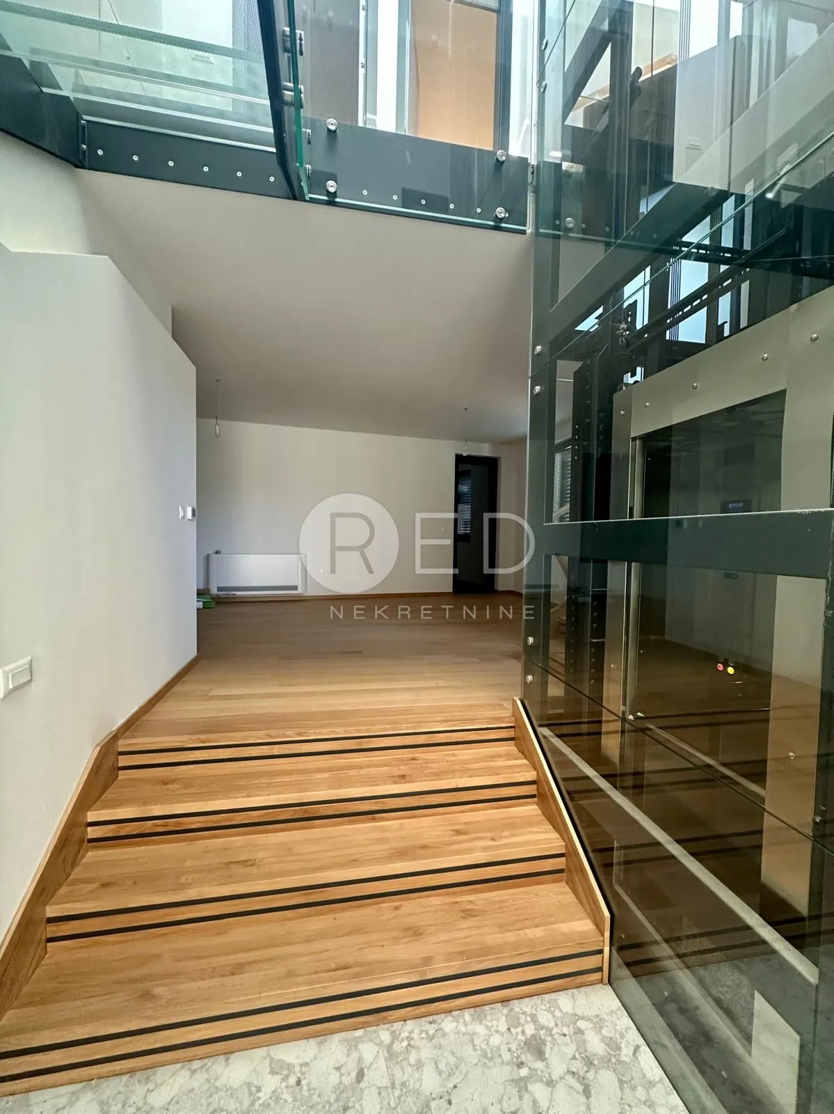 ekskluzivna vila na odličnoj lokaciji, 80 m od mora - sukošan - slika 10