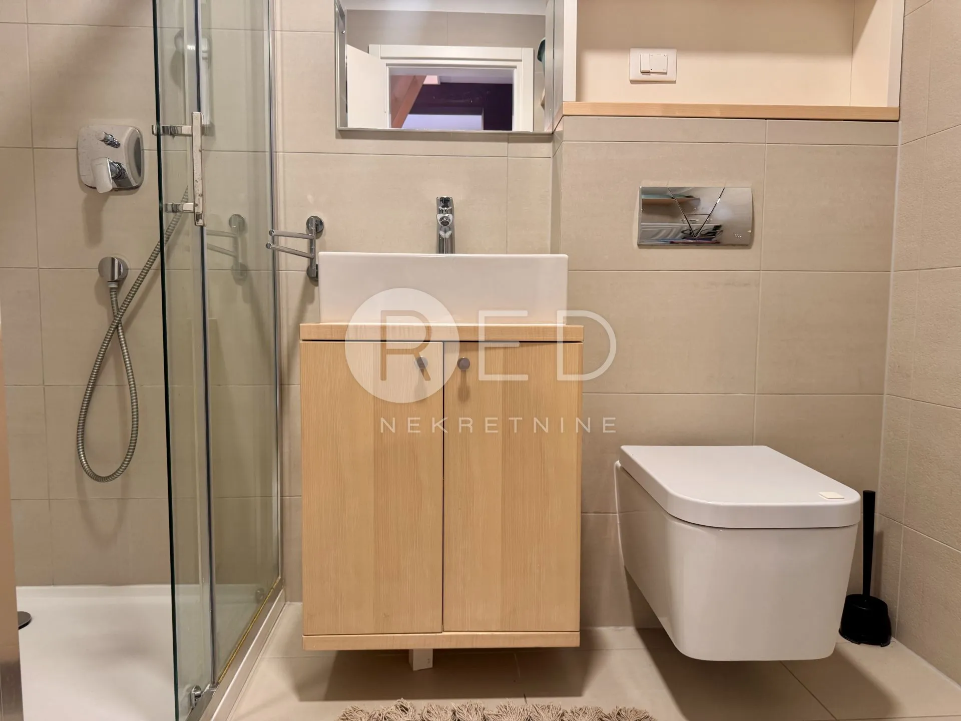 jarun/gajevo stan za najam 110 m2 - slika 25