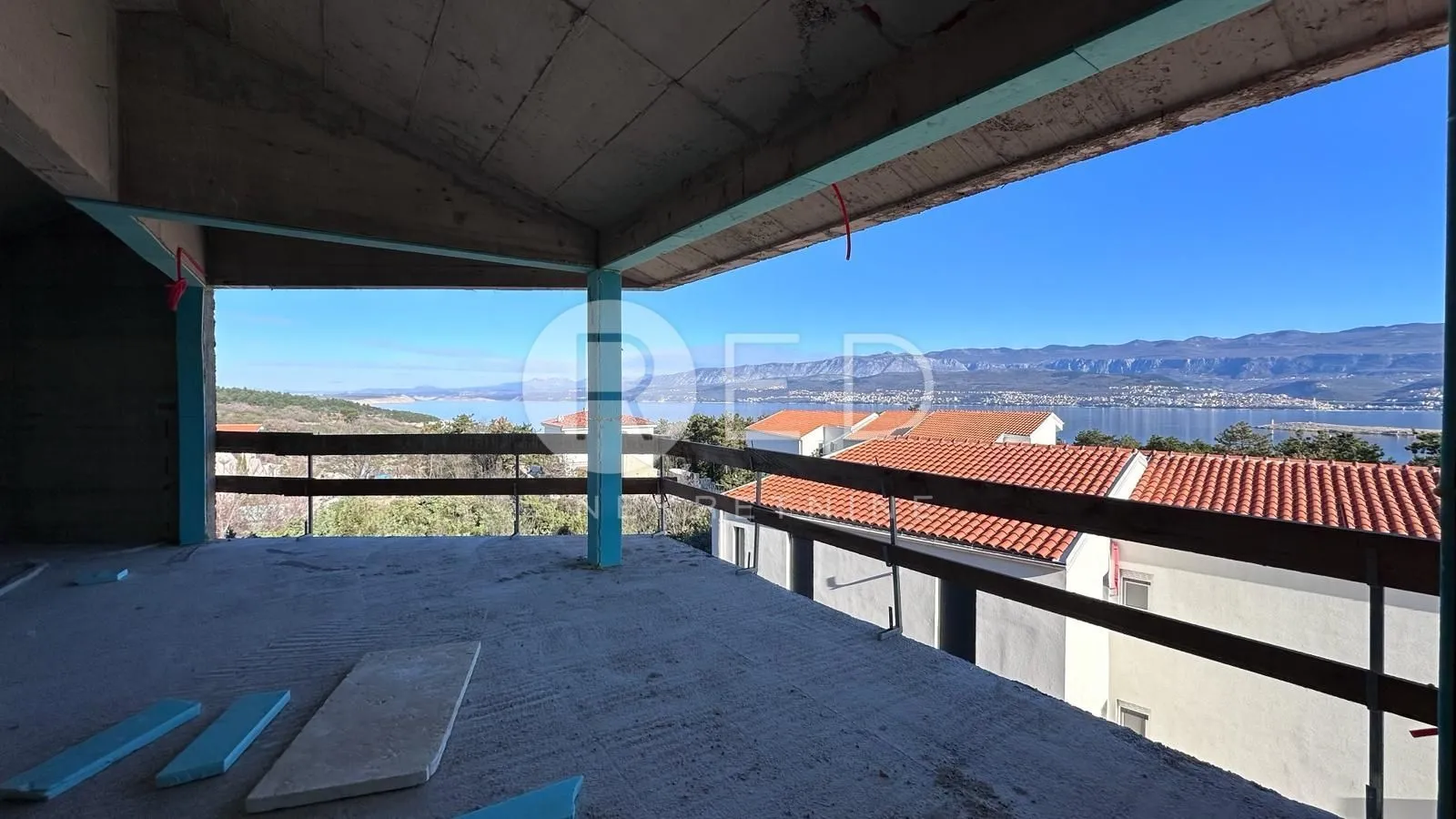 otok krk, okolica dobrinja - penthouse u izgradnji s pogledom na more 104 m2 - slika 3