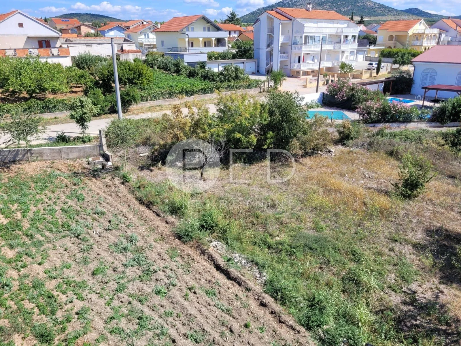 građevinska parcela na atraktivnoj lokaciji - kakma, biograd n/m - slika 2