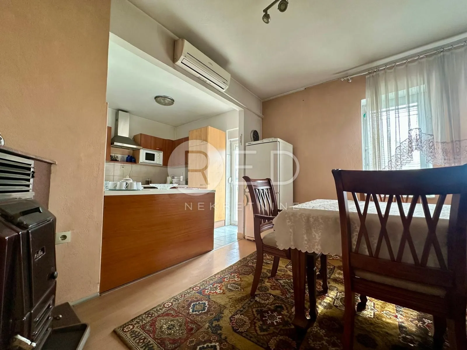 kuća s tri stambene jedinice i poslovnim prostorom na bilom brigu, zadar - slika 25