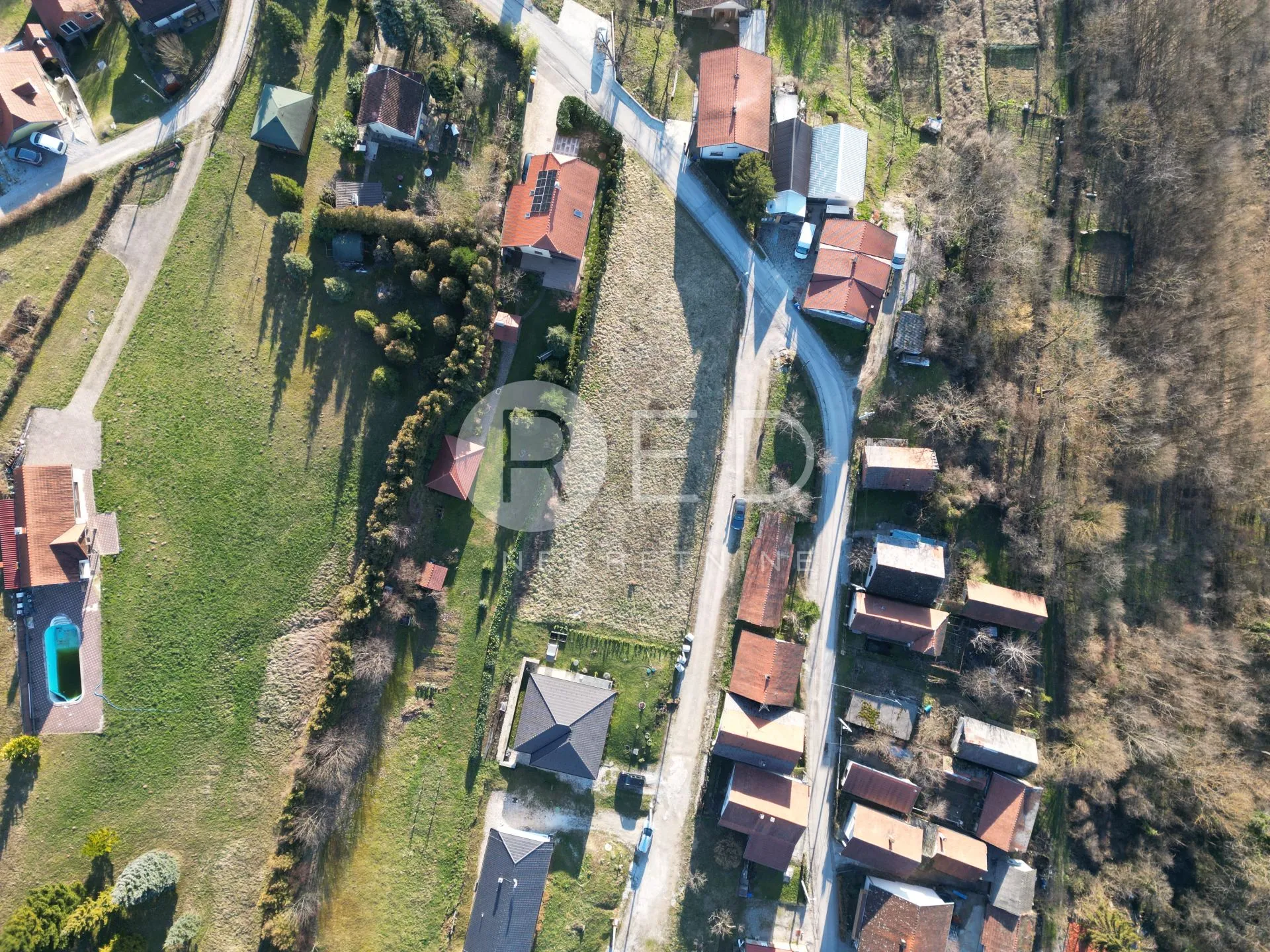 sveta nedelja građ zemljište 691 m2 - slika 3