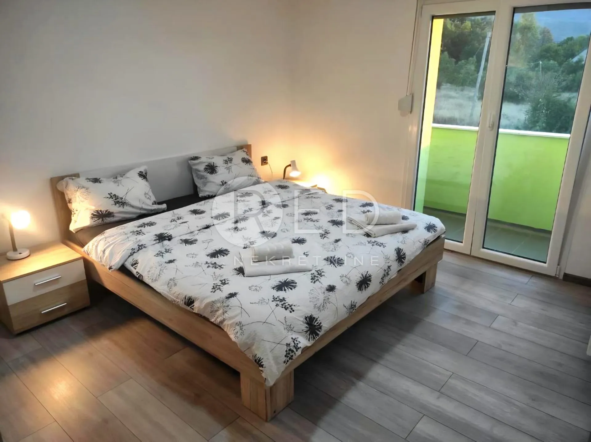 kuća za odmor lovinac - slika 24