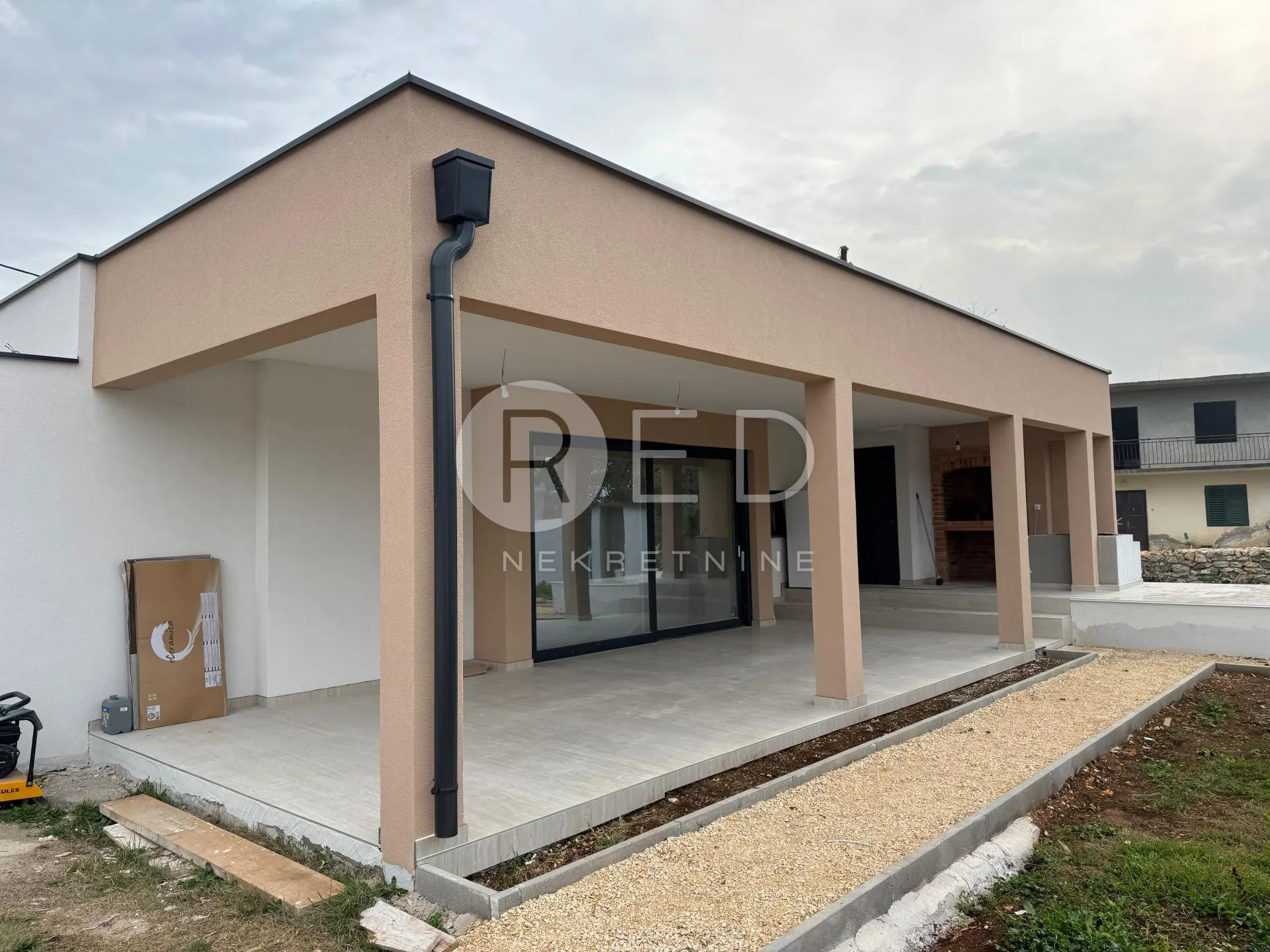 prizemnica s 3 spavaće sobe i velikom terasom, briševo - zadarska - slika 10