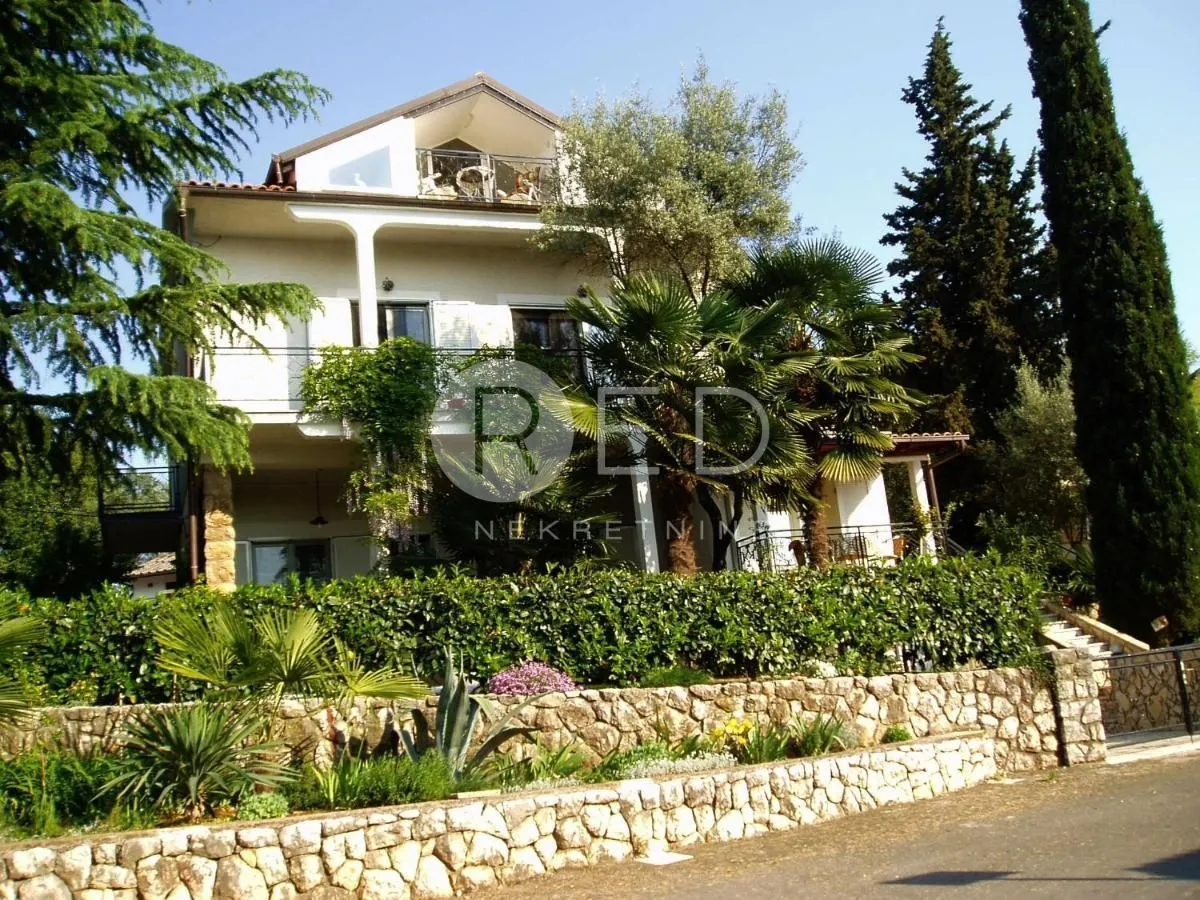 otok krk, malinska - apartmanska kuća 100 m od mora, 280 m2 - slika 2