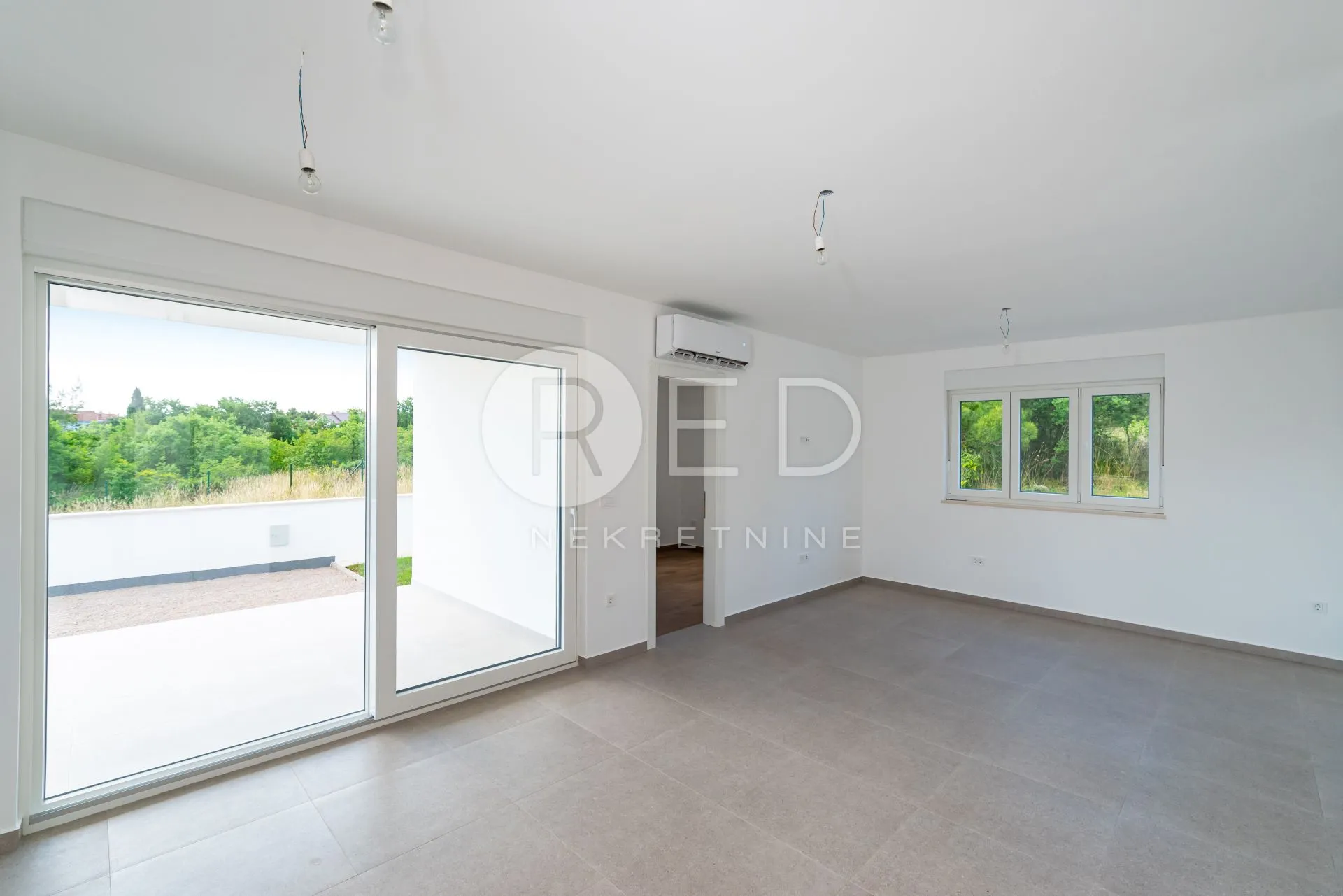 posedarje atraktivan stan s1 89.0 m2 s pogledom na more i velebit - useljivo odmah! - slika 6