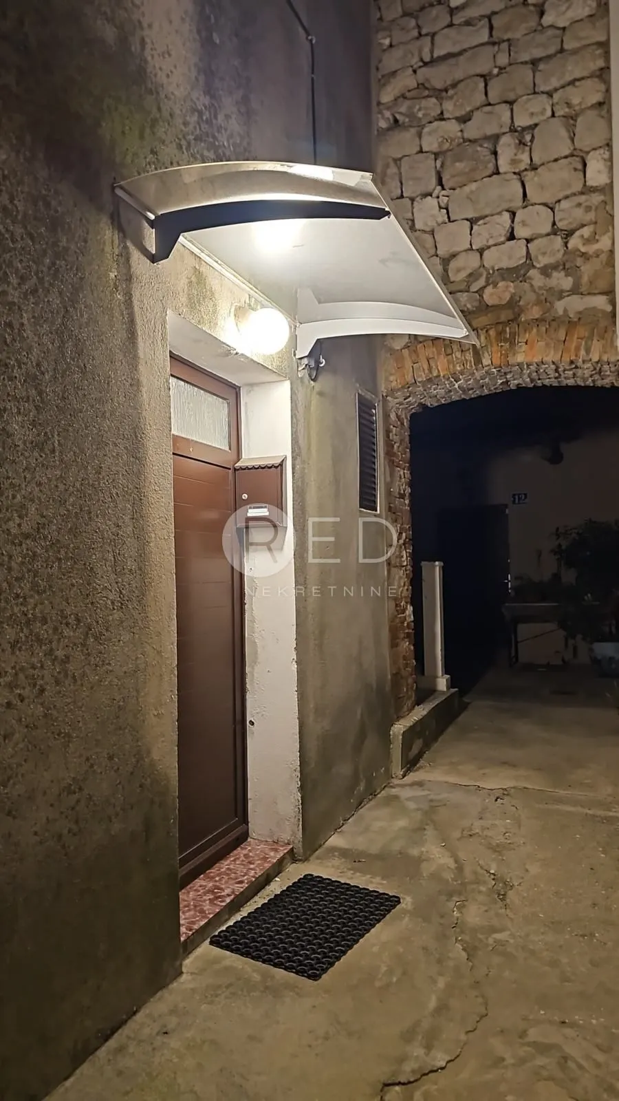 pag centar kuća 60m more - slika 10