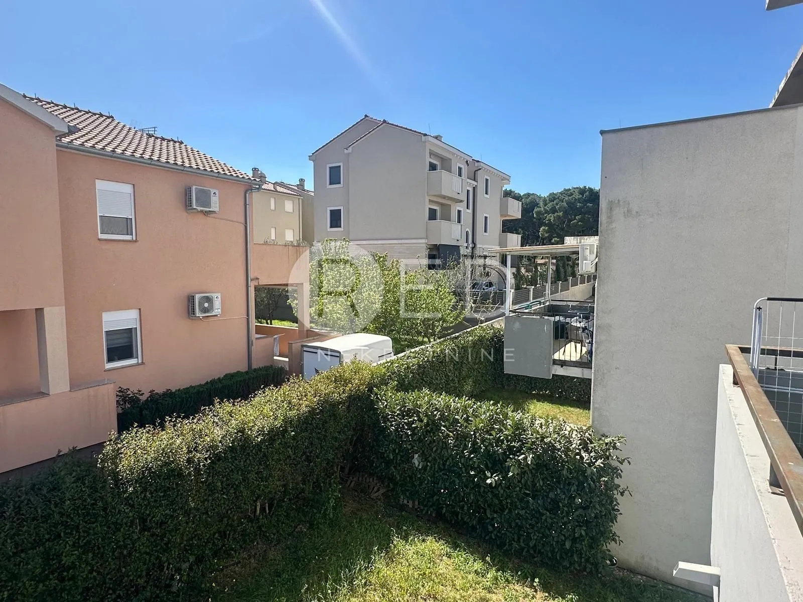 biograd na moru – komforan stan 95 m2 – izvrsna investicija - slika 19