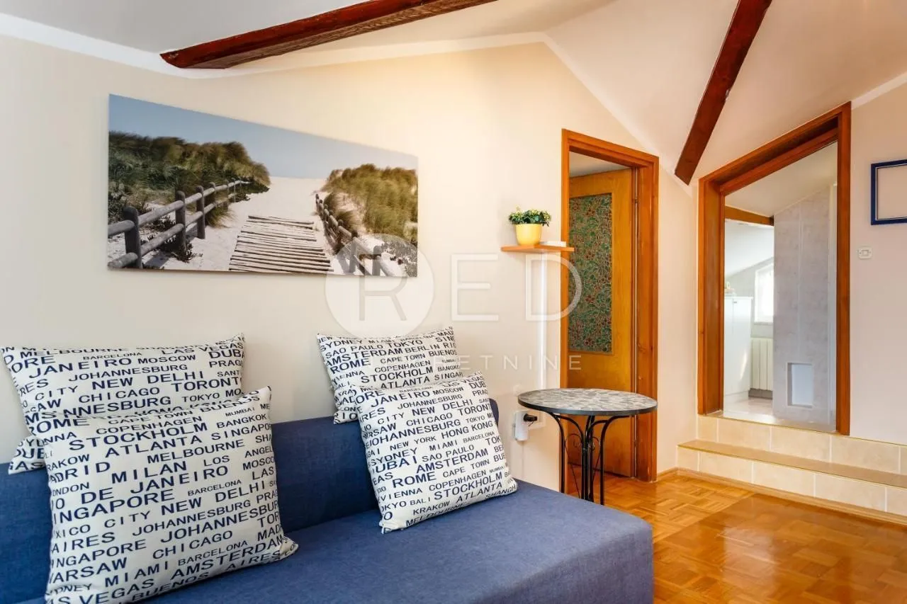otok krk, malinska - apartmanska kuća 100 m od mora, 280 m2 - slika 13