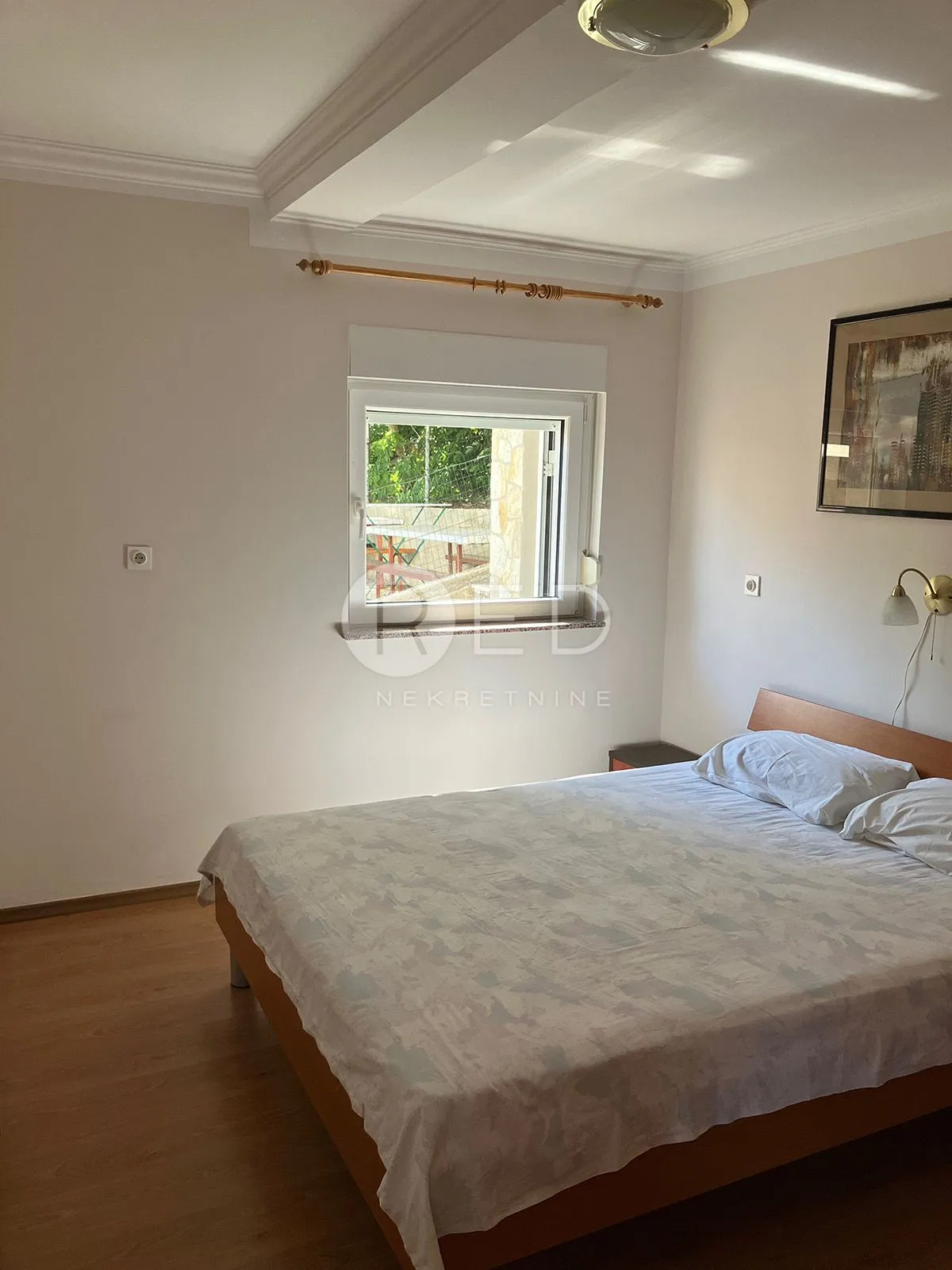 apartmanska kuća prvi red do mora - donji karin - slika 7