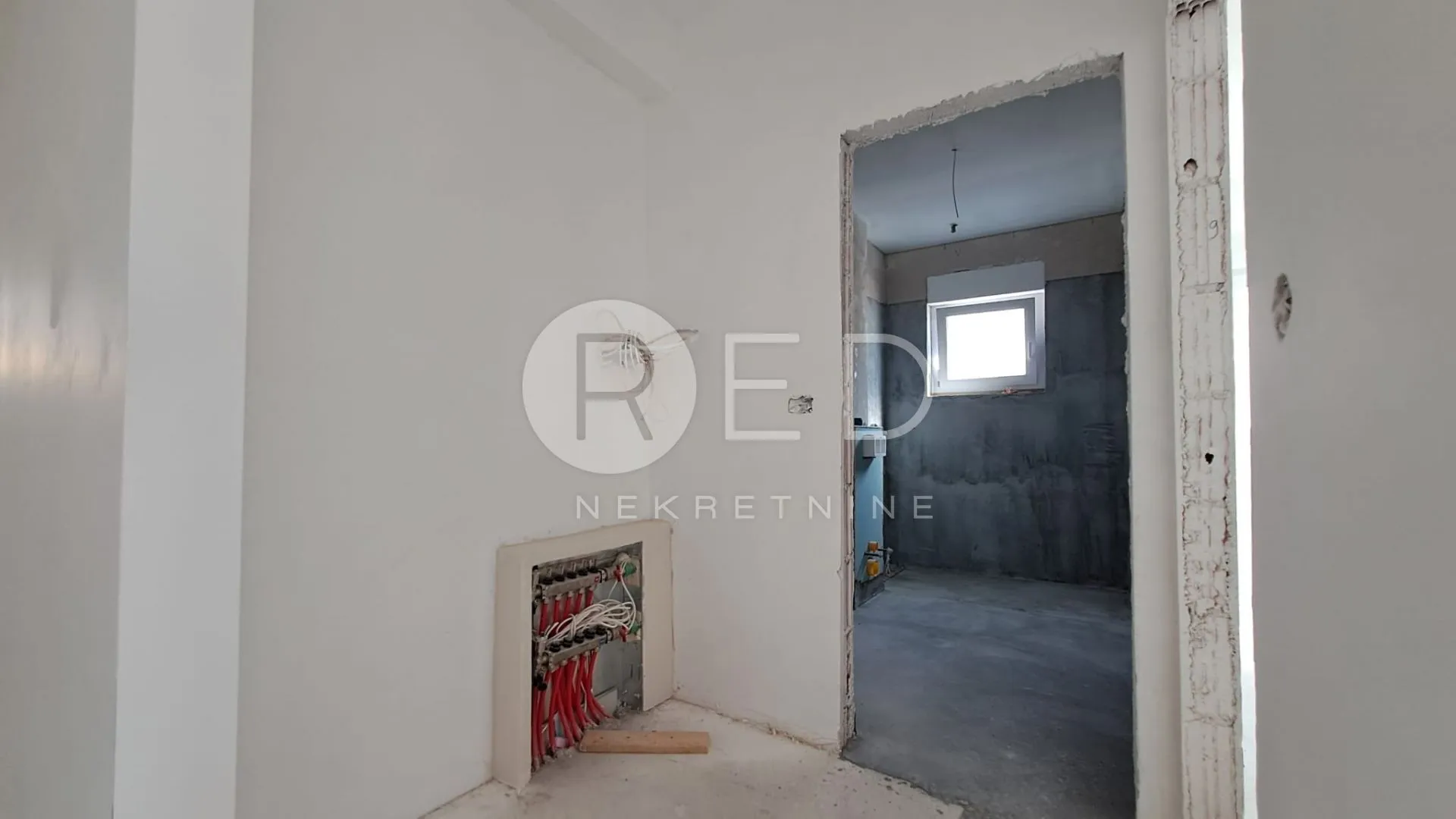 vodice dvoetažni stan 99,57m2 useljiv 6.mj - slika 5