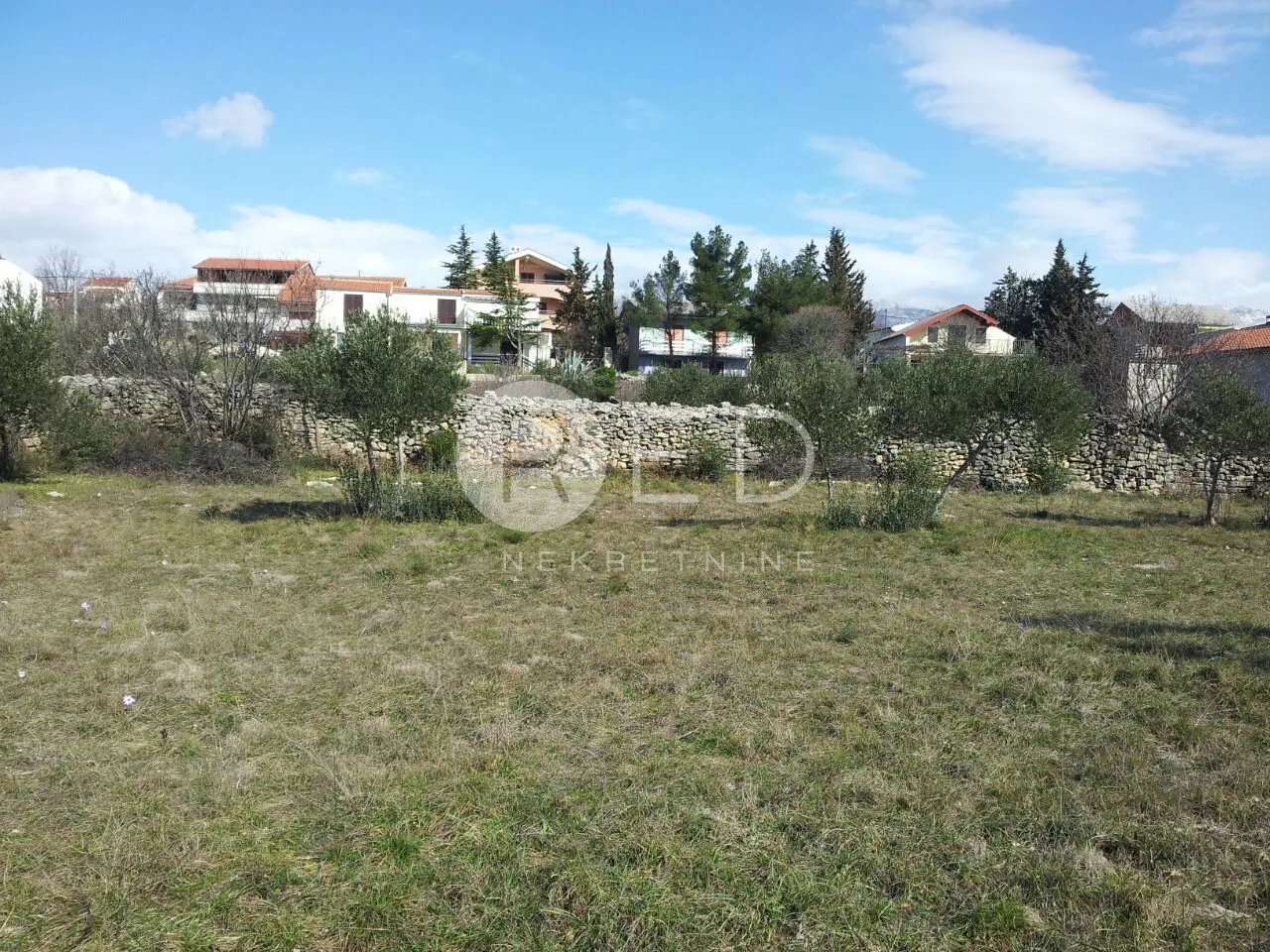 građevinsko zemljište - maslenica - slika 2