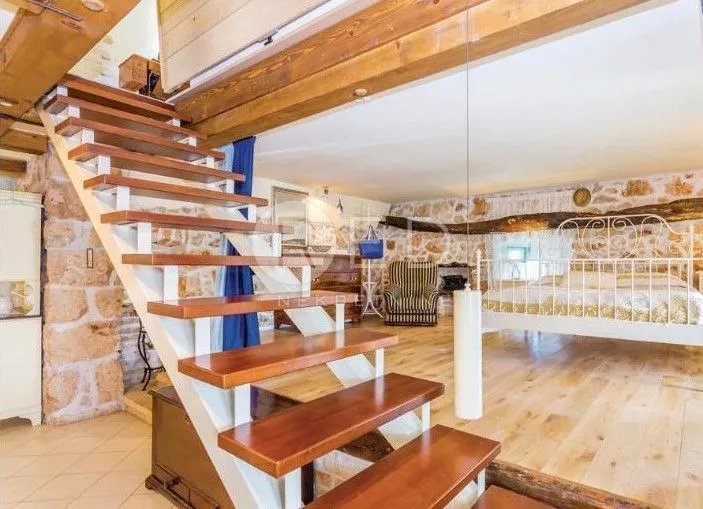 otok krk, okolica dobrinja - predivna adaptirana starina, 170 m2 - slika 13