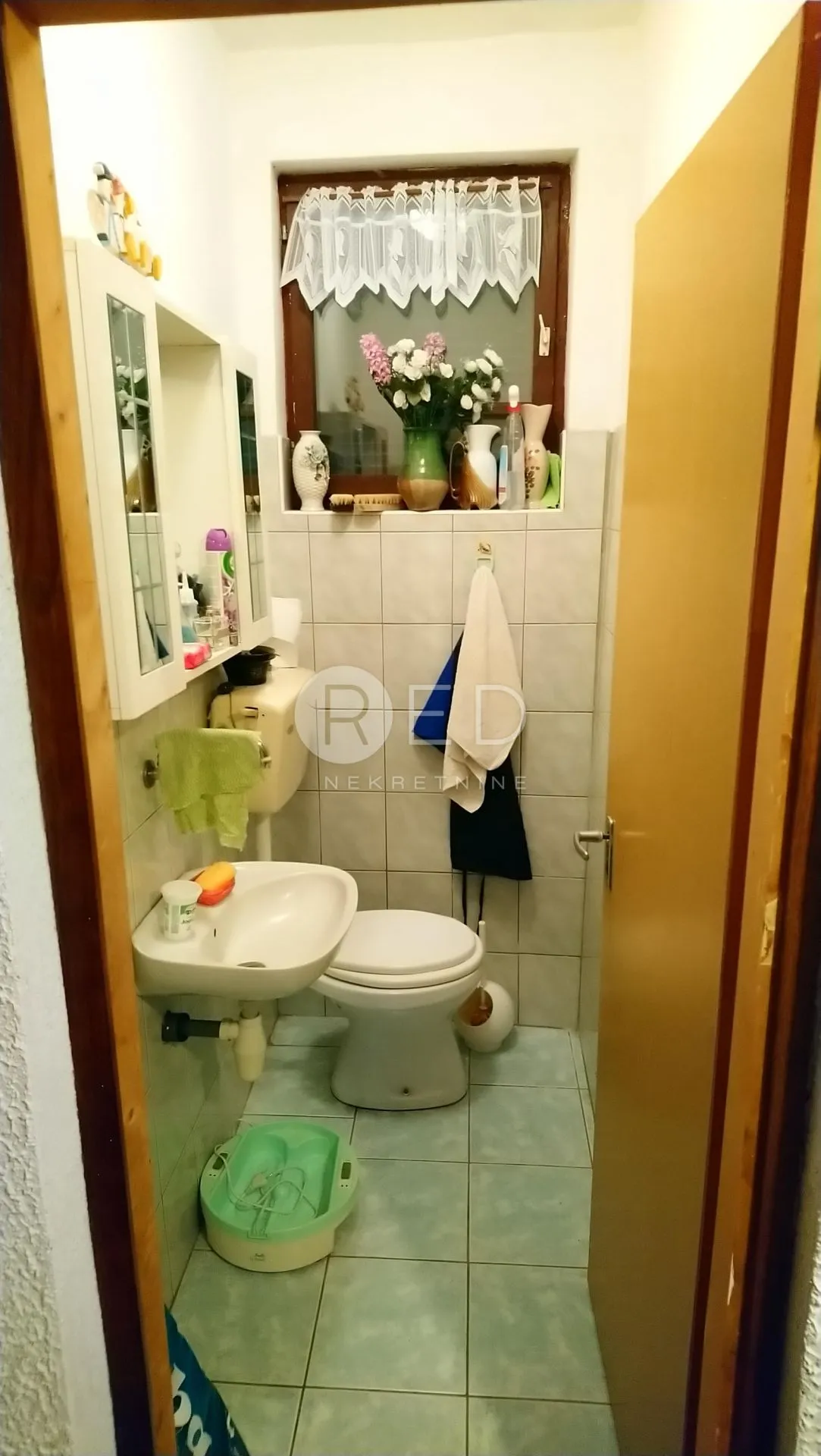 prelijepo imanje dalj planina - slika 13