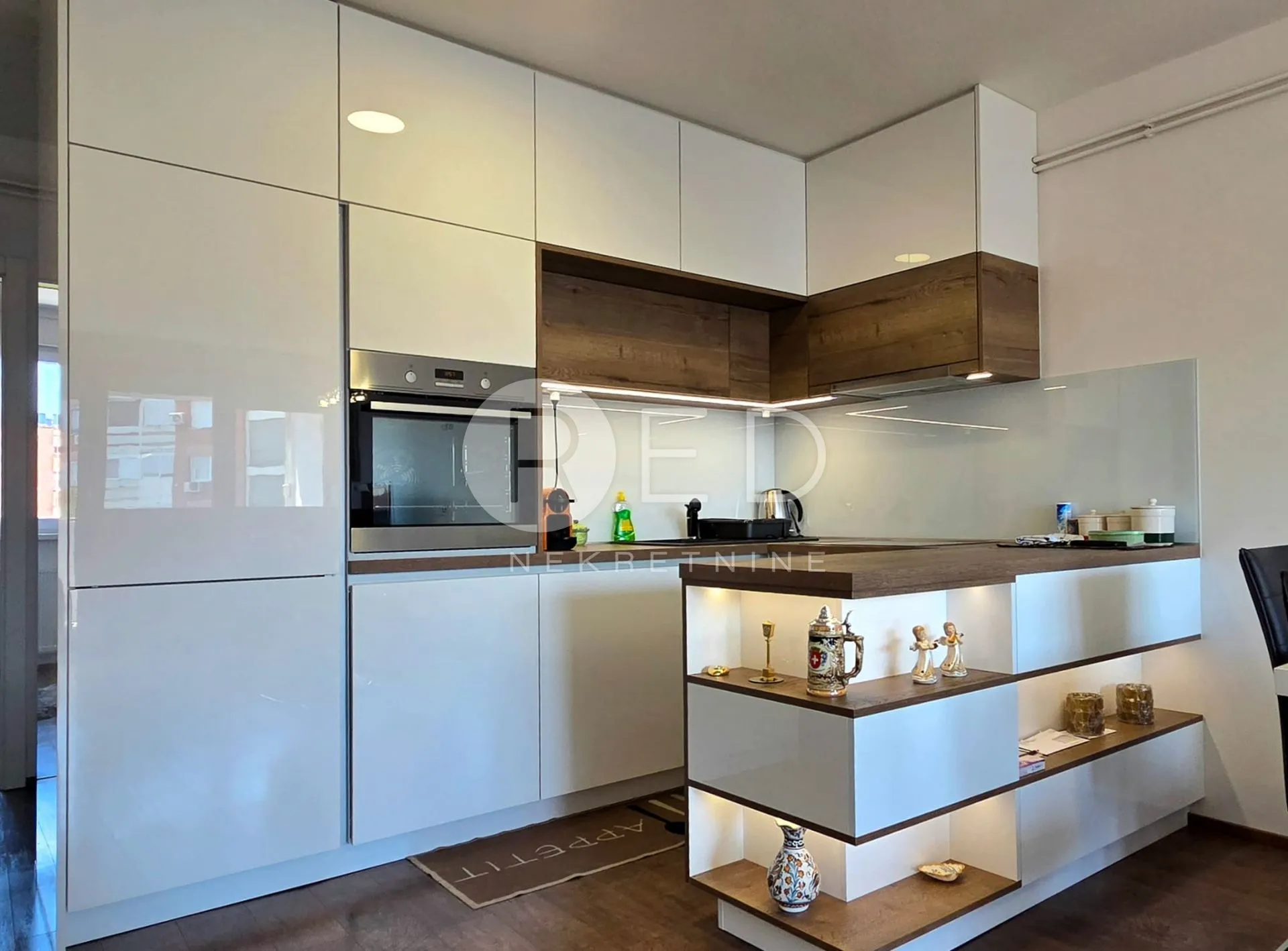 prodaja 3-sobnog stana – ravnice, maksimir – 62 m², renoviran i namješten - slika 4