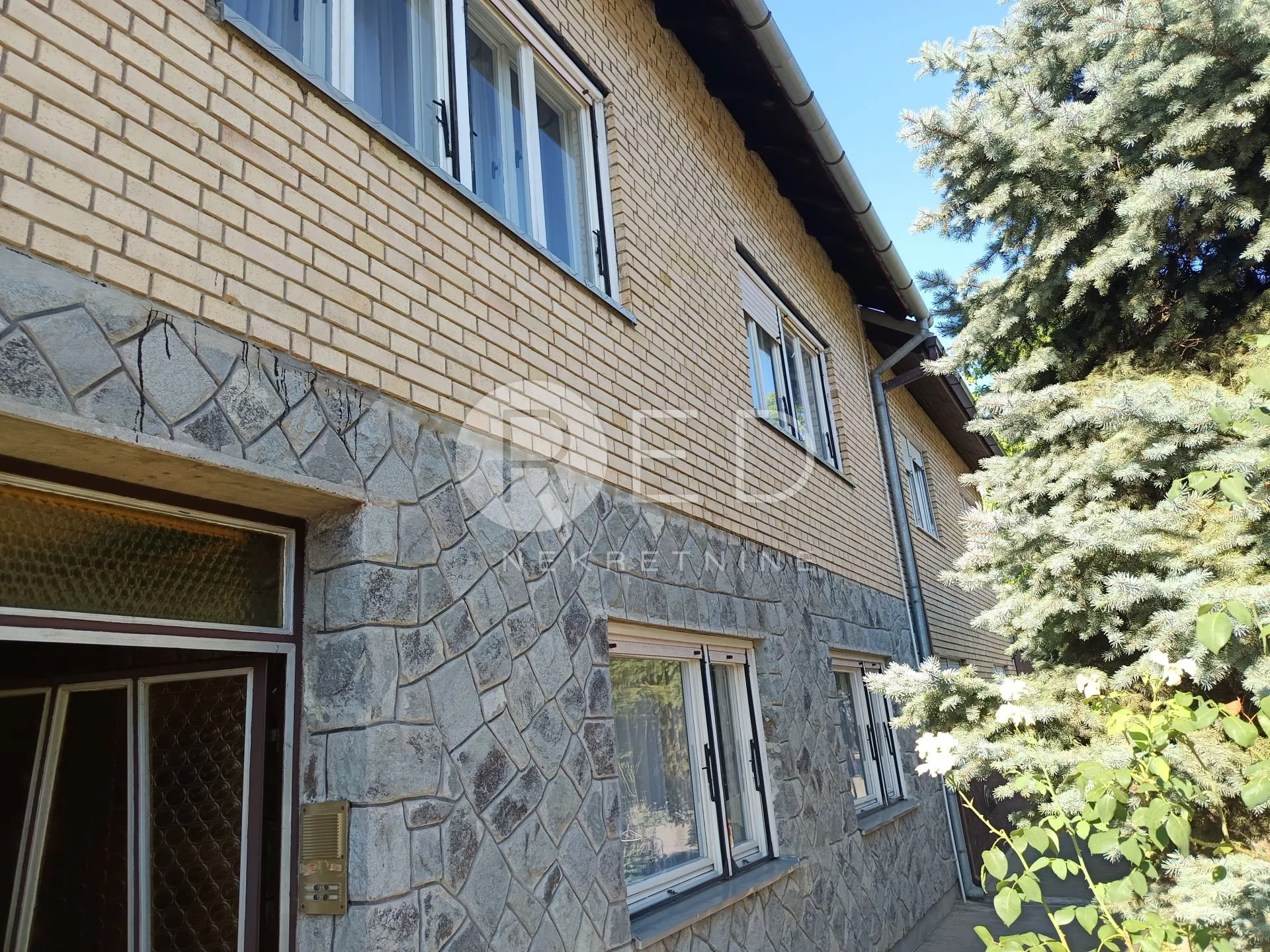 kuća retfala - blizina pampasa - slika 45