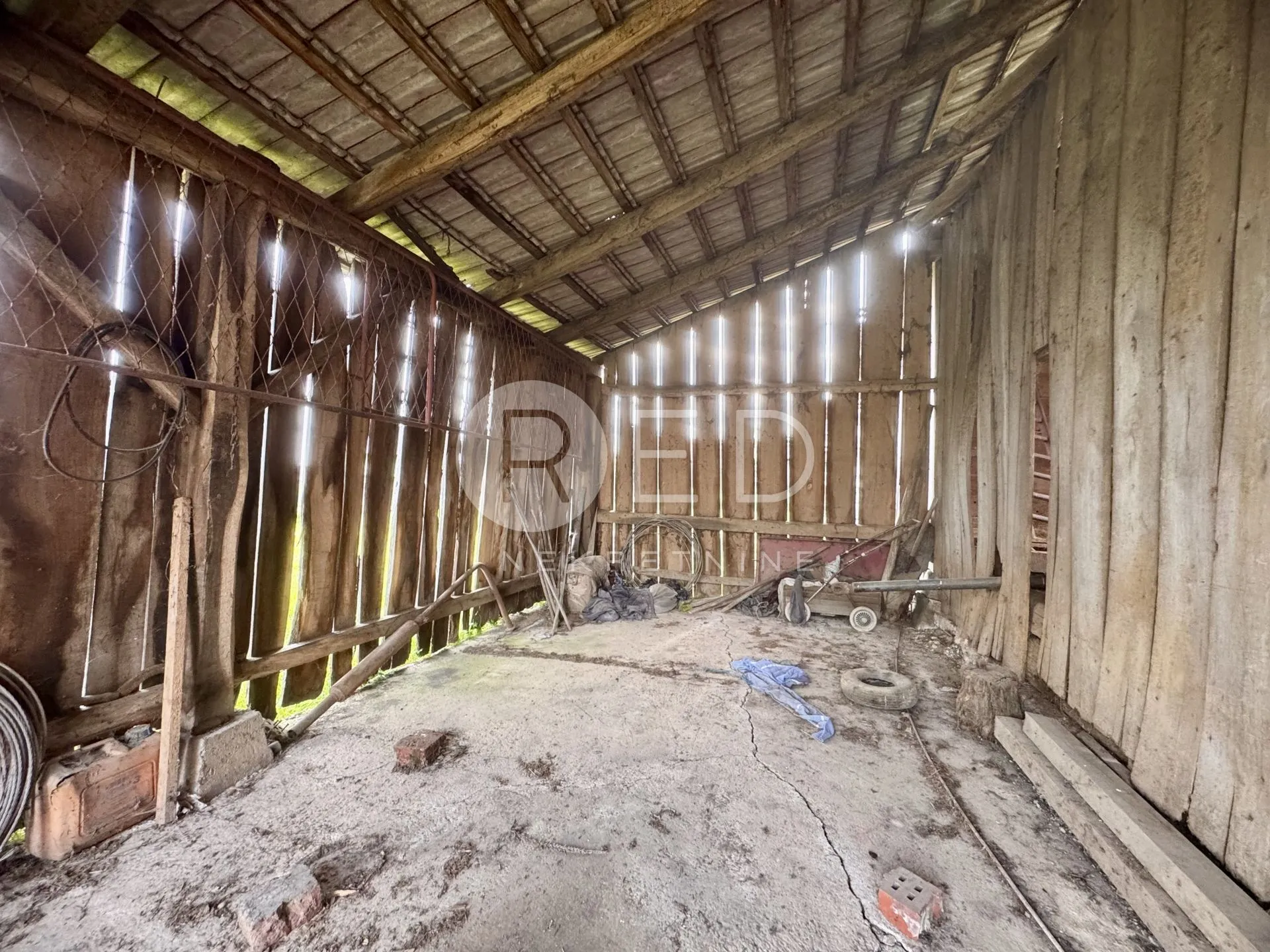 kuća 100m2 i gospodarske zgrade 156m2, u okolici pisarovine - slika 21