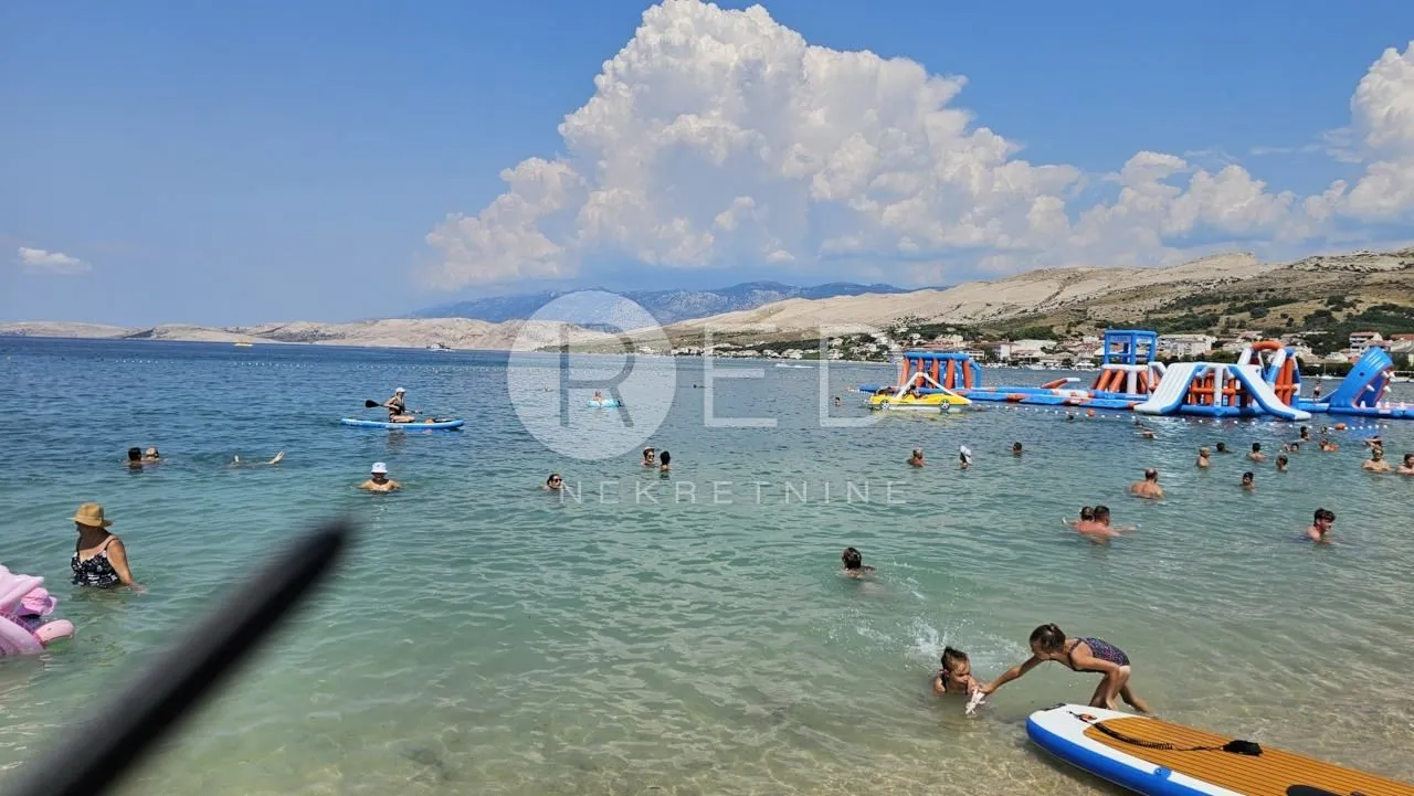 pag centar kuća 60m more - slika 15