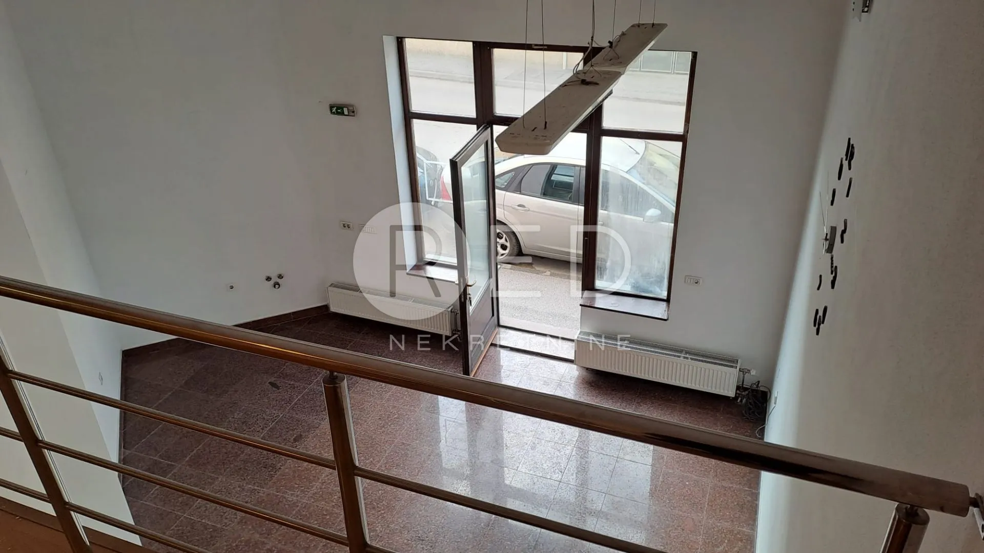 požega poslovni prostor 80m2 centar+parking - slika 4